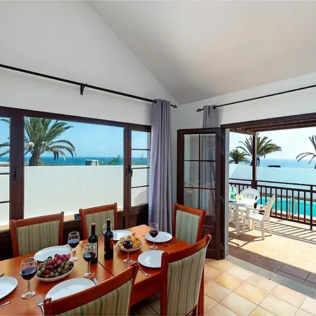 San Marcial By Villa Tias